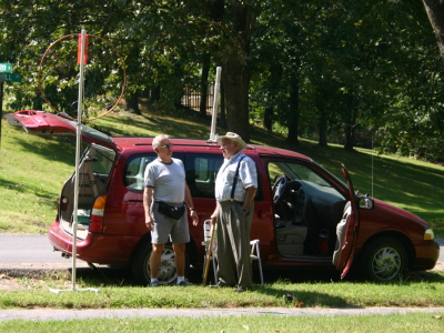 Joe W0MQY and Rex N5KDO over at Joe's mobile antenna farm.